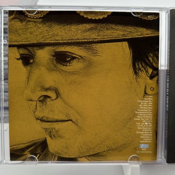 Stevie Ray Vaughan And Double Trouble - Greatest Hits on CD. 1995 - Picture 5 of 5